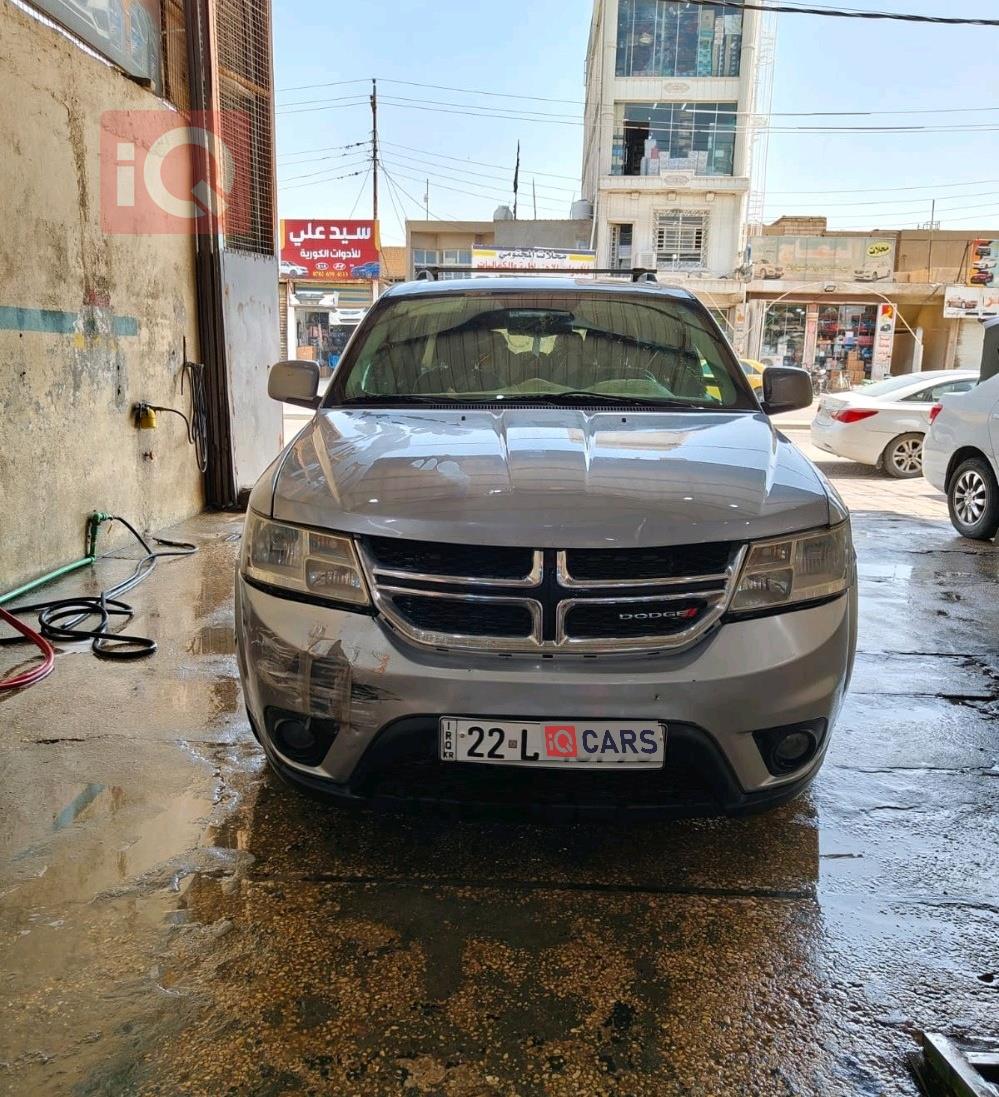 دودج جورني
